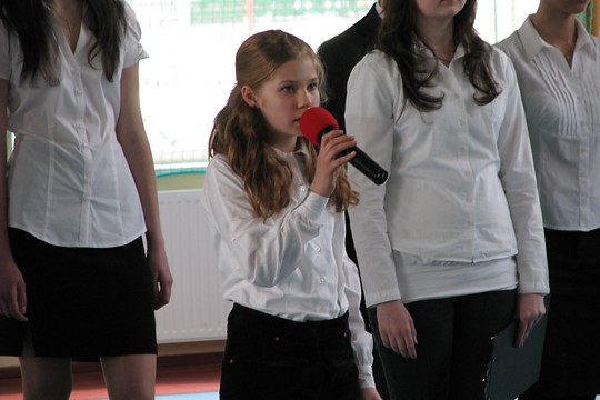 09