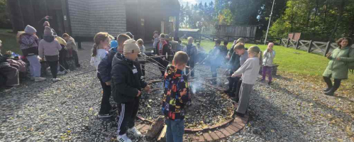 WYCIECZKA DO NADLEŚNICTWA ŁUKÓW KLASA 2B I 3B